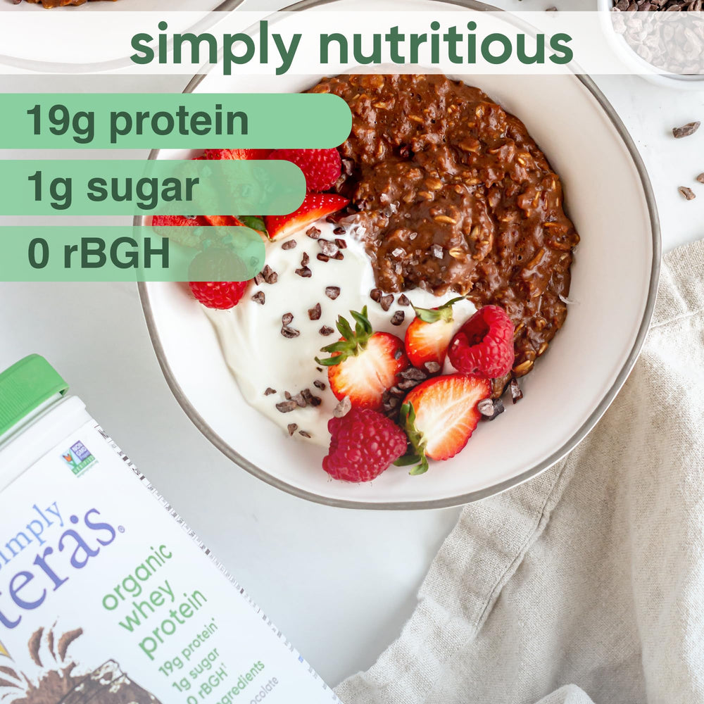 Close-up of Simply tera's clean-label ingredients and organic stevia on packaging.