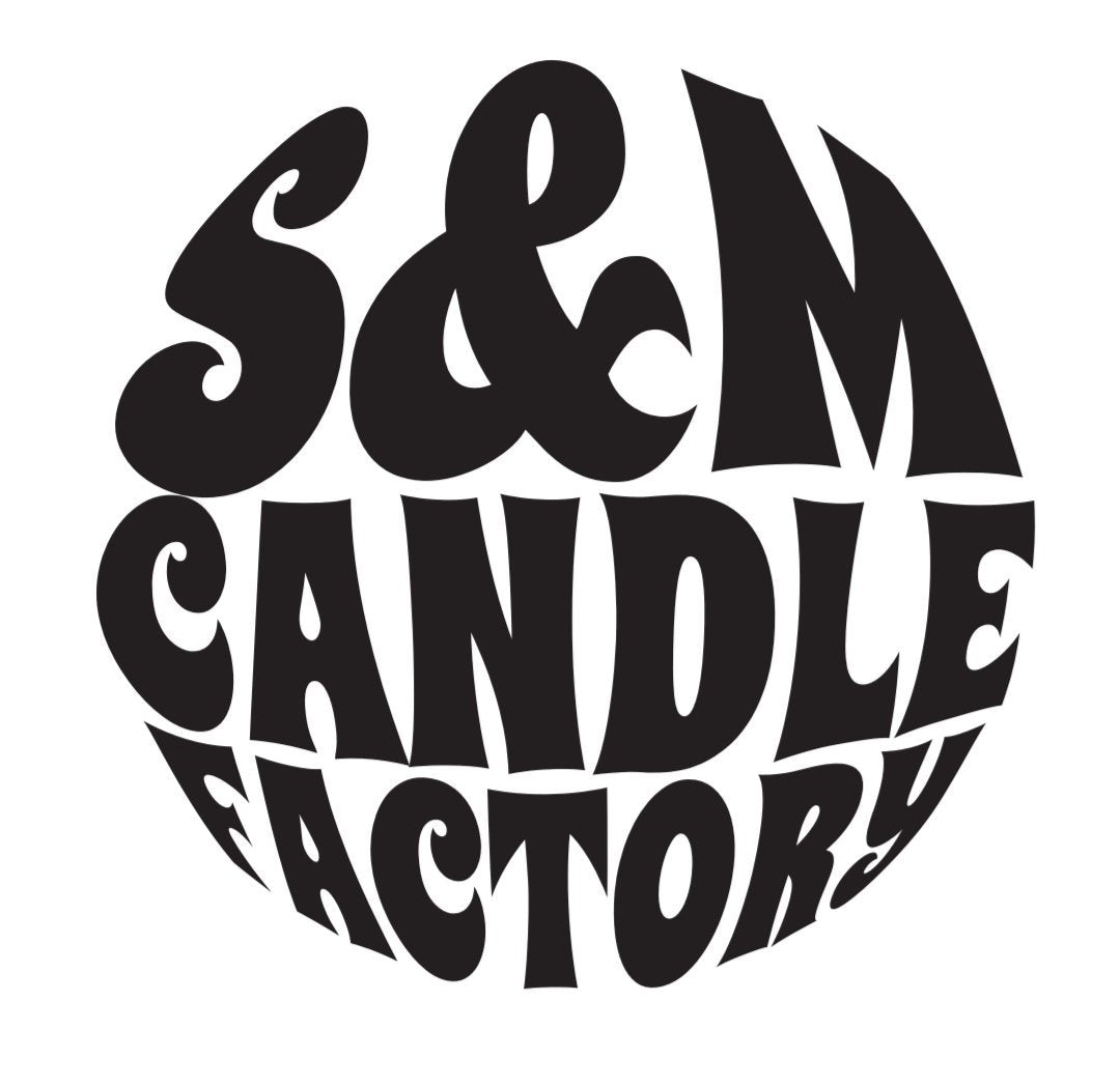 S&M Candle Factory eucalyptus spearmint candle with lid in glass jar for clean burn and gifting.