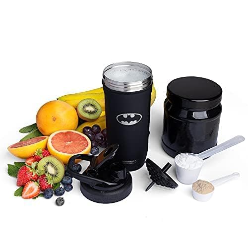 Smartshake batman 900ml capacity bottle ready for workout hydration.