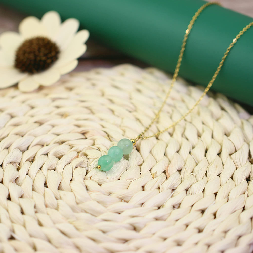 SmileBelle adjustable length necklace fits most neck sizes with a 2-inch extender