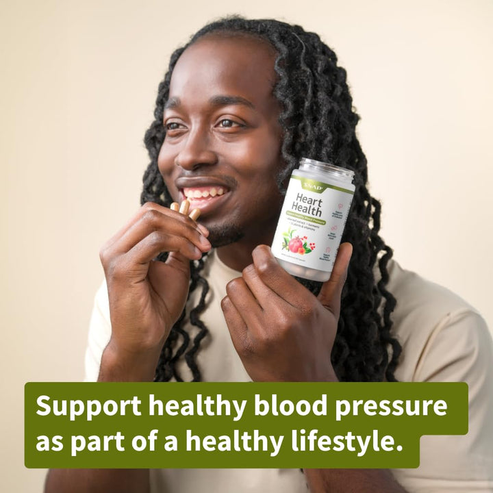 Snap Supplements Heart Health turmeric capsules close-up emphasizing antioxidant-friendly formulation