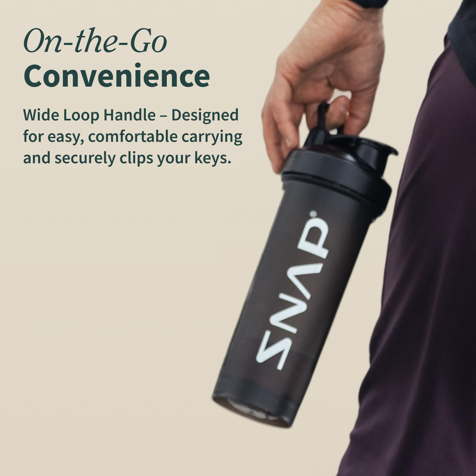 Snap Supplements shaker bottle 700 ml capacity for daily hydration.