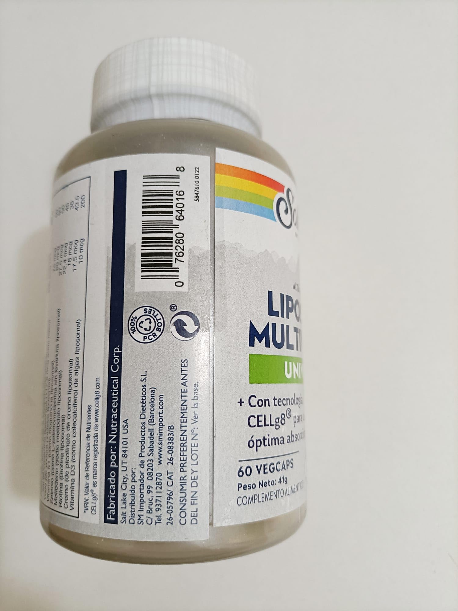 SOLARAY liposomal multivitamin capsules close-up demonstrates easy daily supplementation.