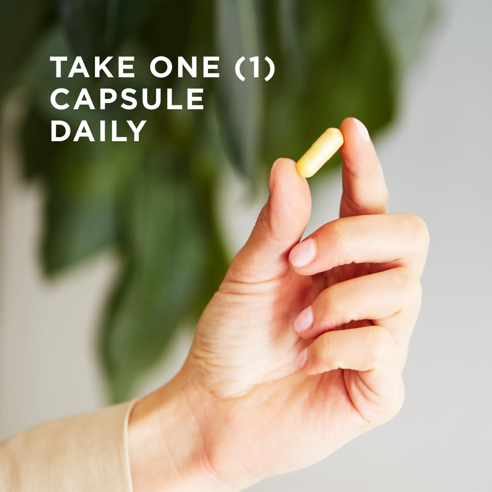 Solgar B-Complex 100 cap pour with convenient capsules for busy mornings.