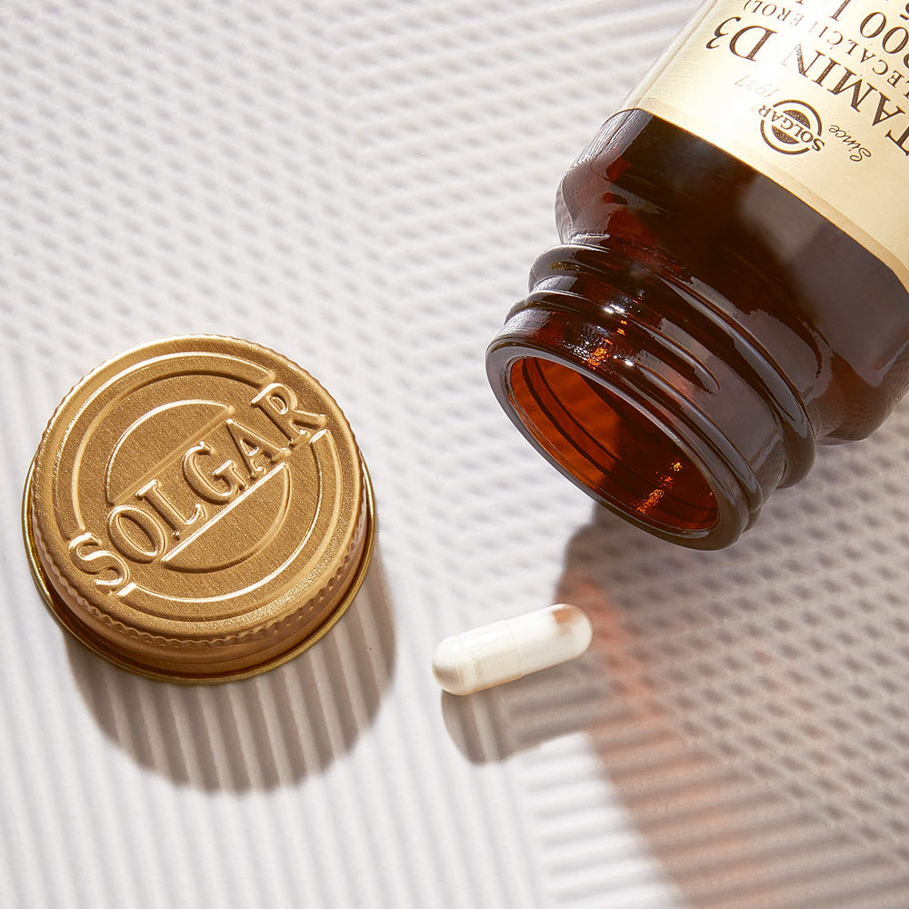 Solgar Vitamin D3 product image underscores dairy-free and non-GMO formulation