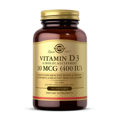 Solgar Vitamin D3 softgel bottle showing daily bones and immune support benefits