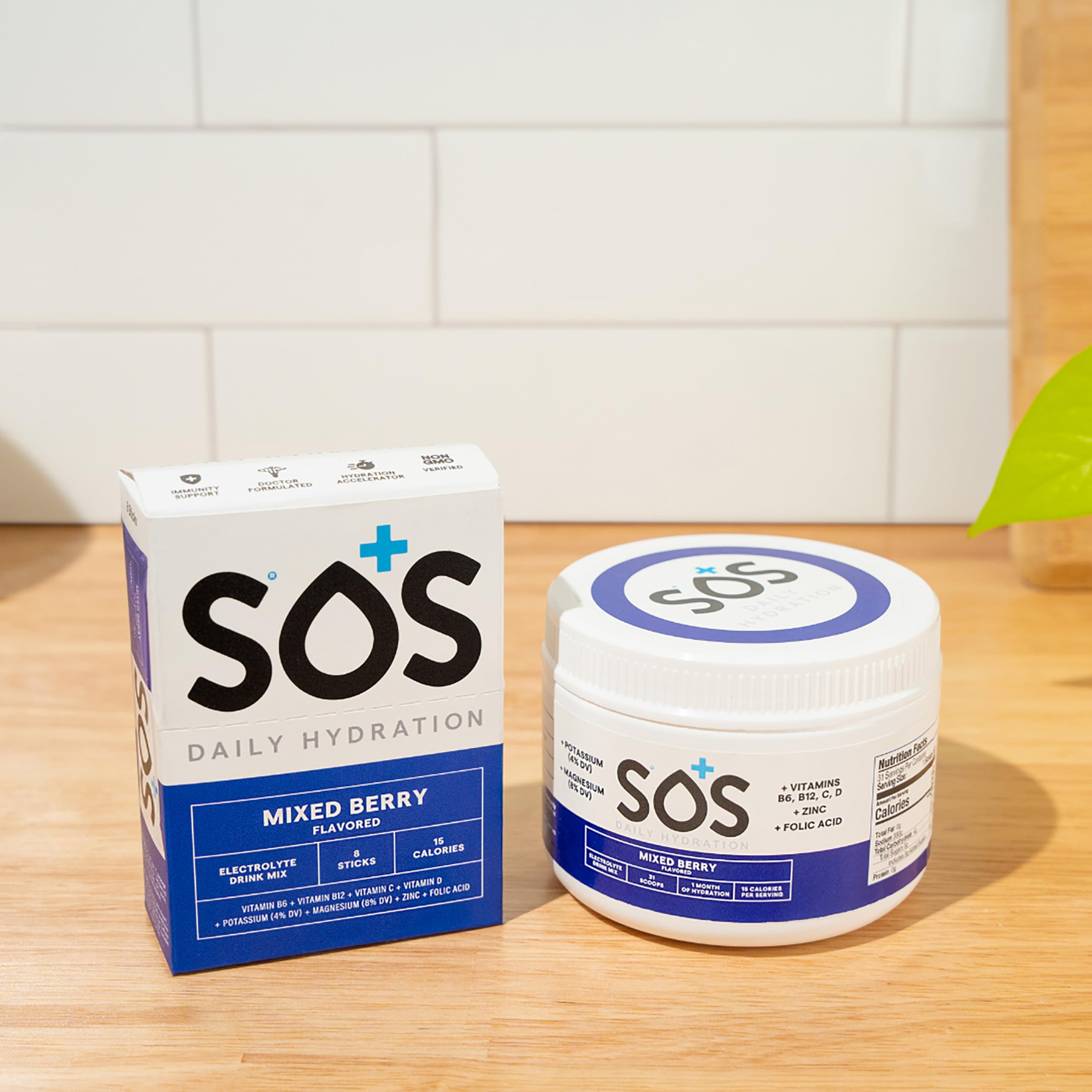 Sos Hydration keto-friendly packaging highlights low sugar option.