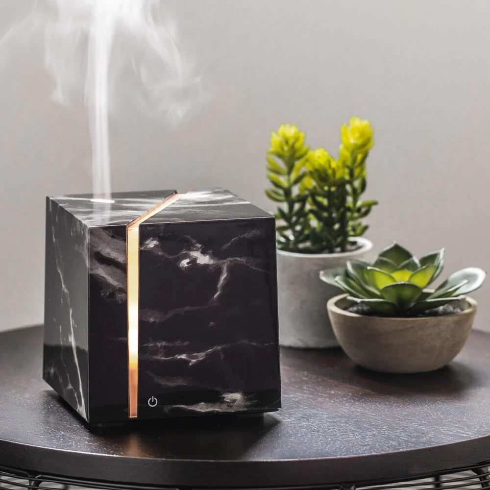 SpaRoom Onyx diffuser with quiet mist for unobtrusive use