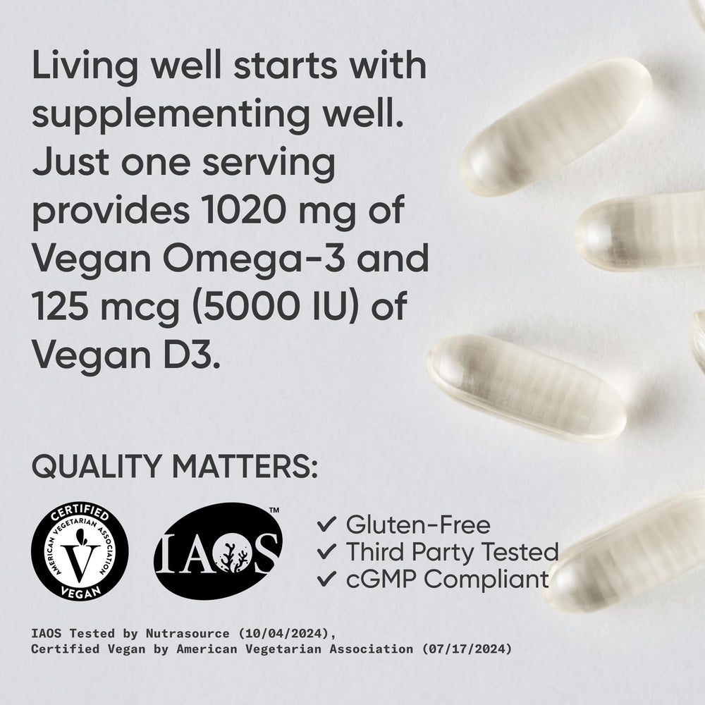 Sports Research D3 5000 IU label indicates daily vitamin D3 content.