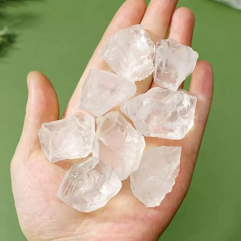SSAKUGGI clear quartz suitable for garden beds and flower arrangements as natural decor
