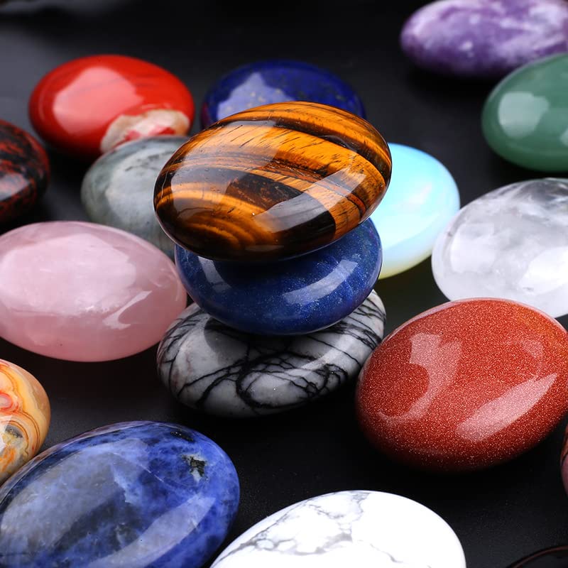Stino Balmatin polished stone highlights natural Dalmatian markings for everyday charm