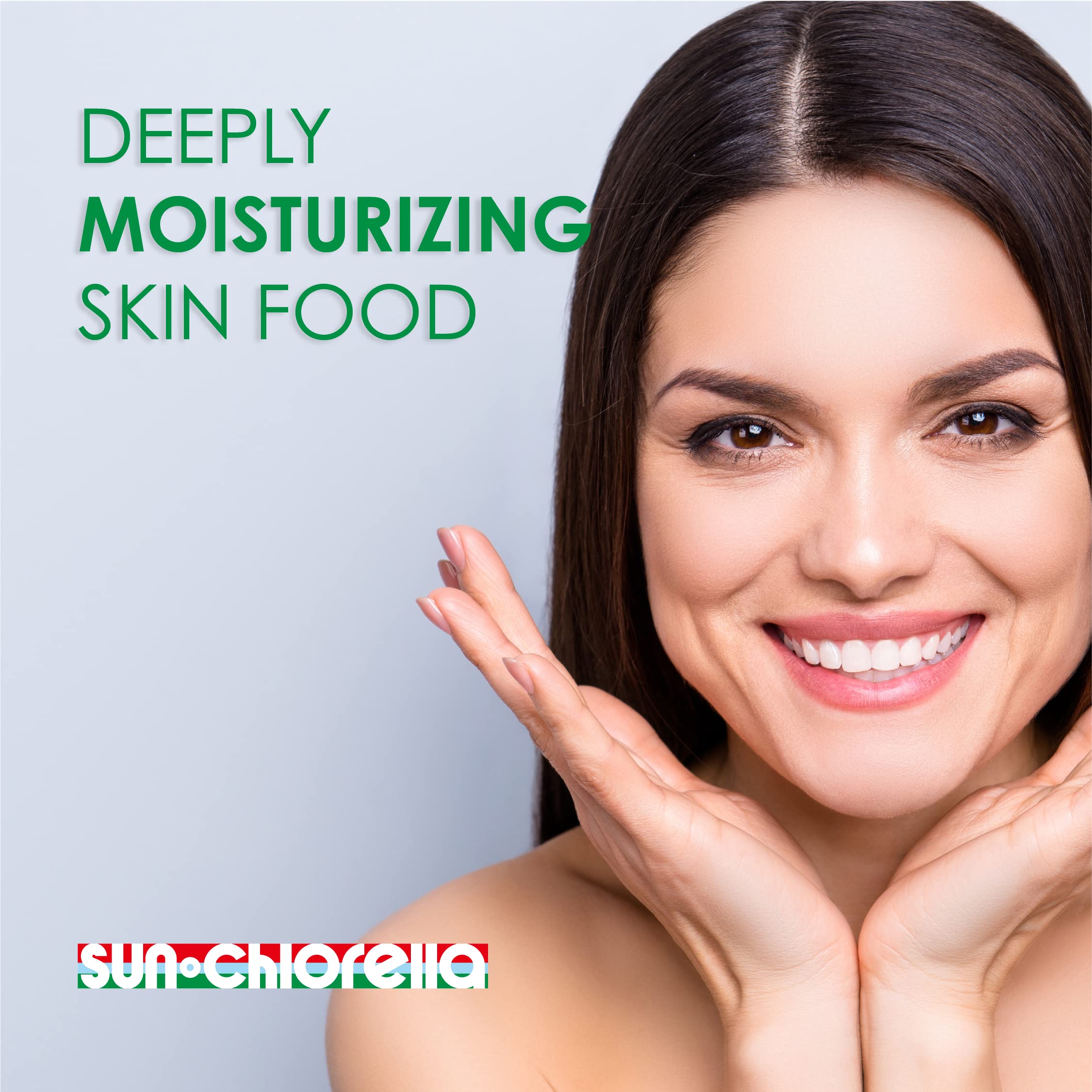 Sun Chlorella Cream Face Moisturizer application shows creamy texture and quick absorption
