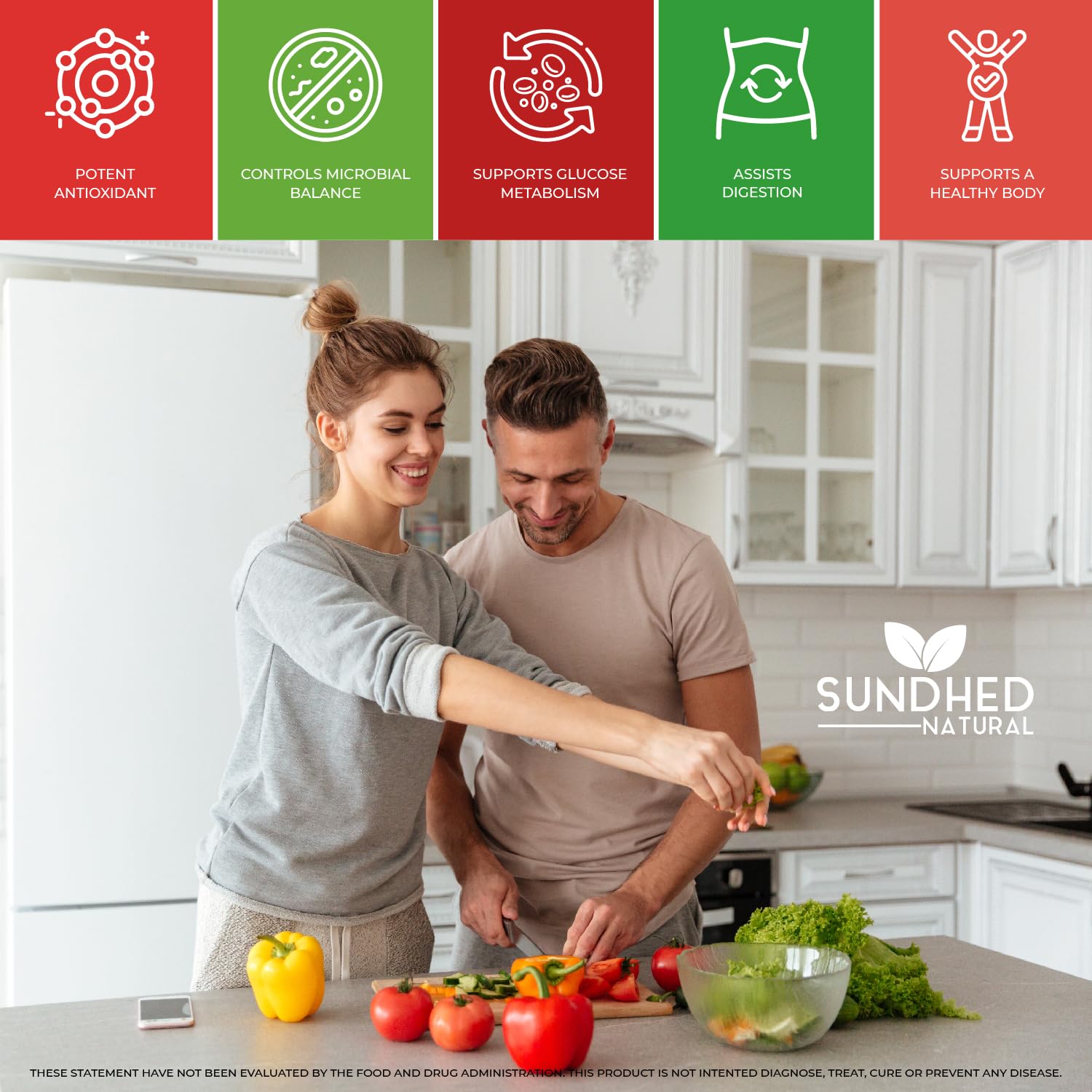 Sundhed Natural Ultramax Berberine HCL Cinnamon capsules beside cinnamon sticks.