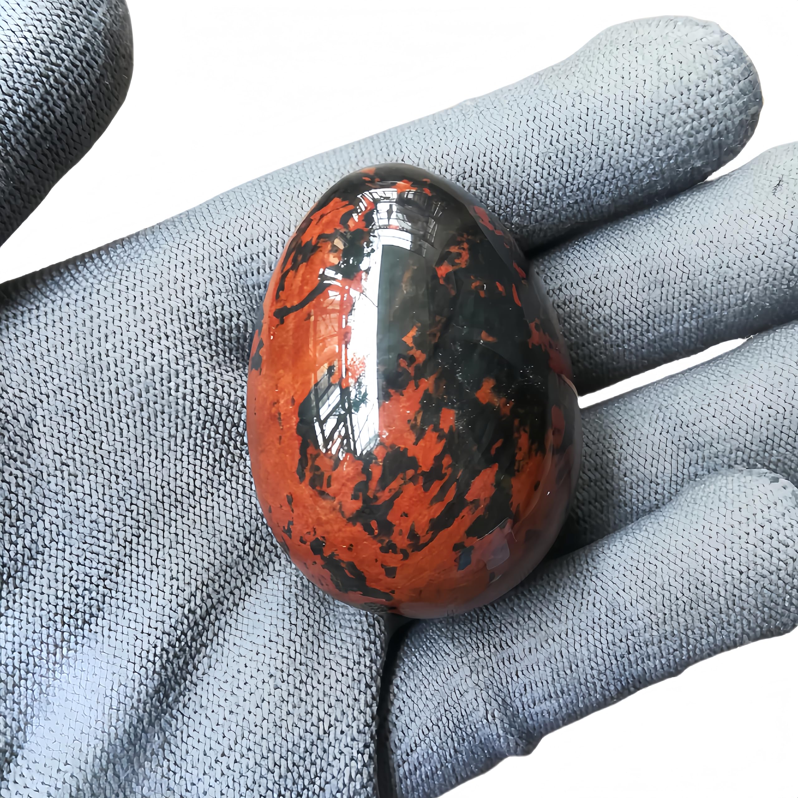 Sunshcat crystal egg closeup highlights natural grain and serene aesthetic.
