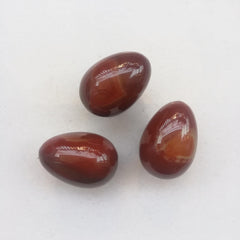 Sunshcat Crystal Egg packaging includes wooden stand for gifting.