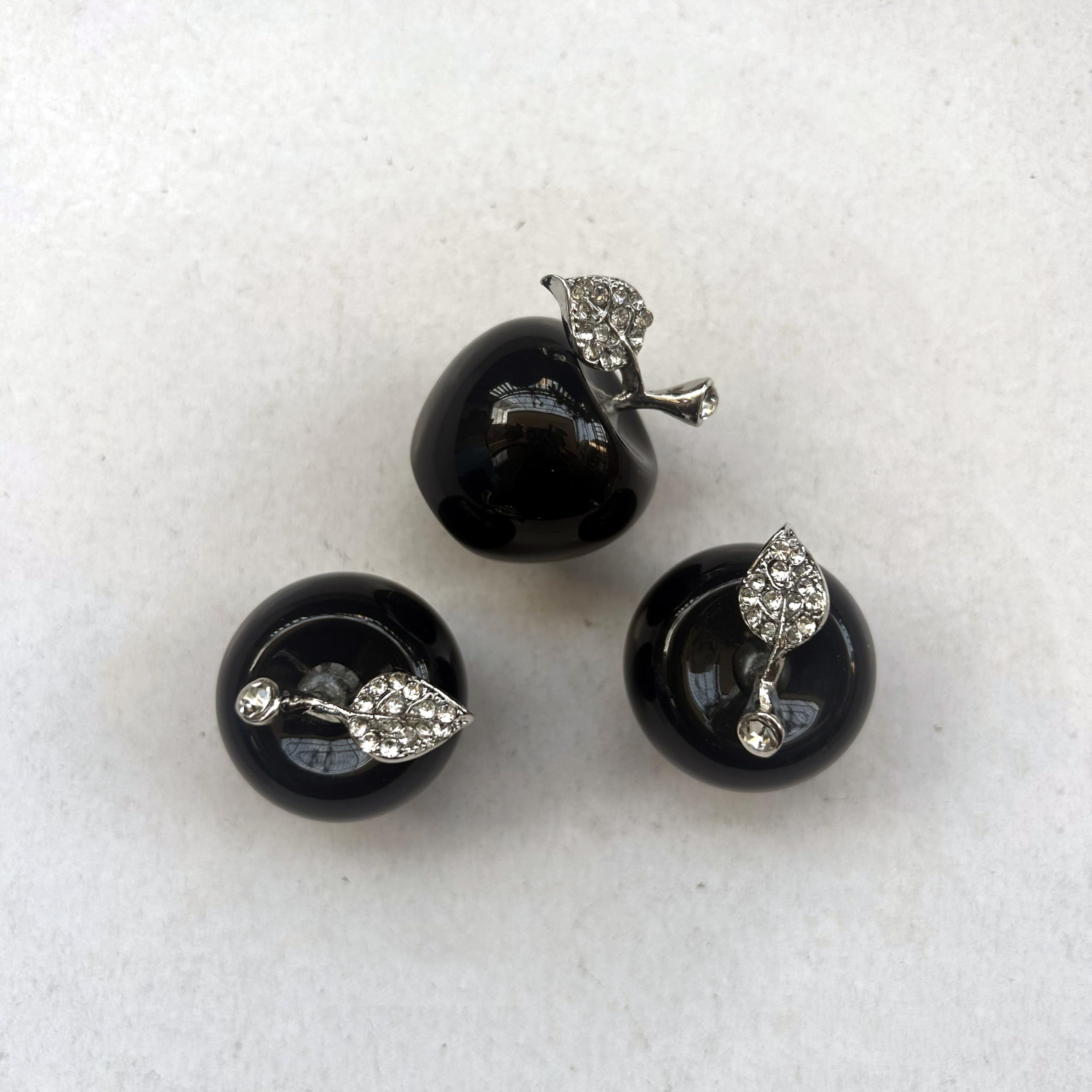 Sunshcat gift idea obsidian apple statue for thoughtful gifting