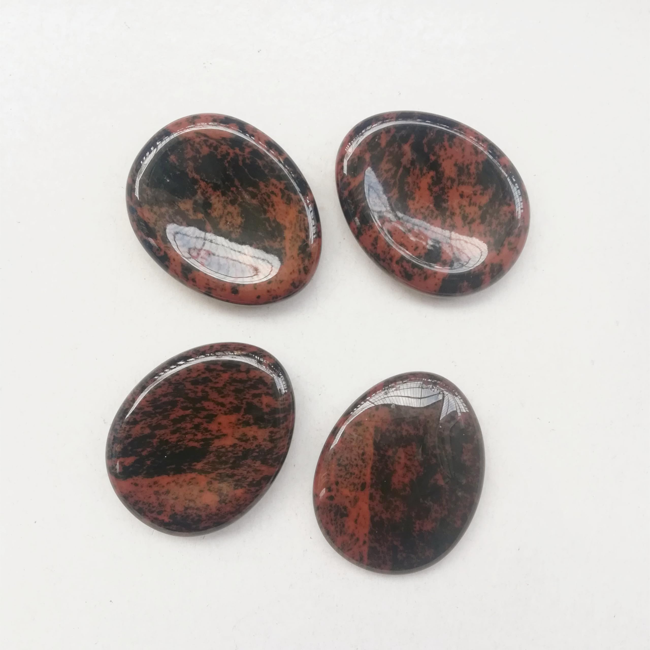 Sunshcat gift-ready packaging image features a thoughtful worry stone.