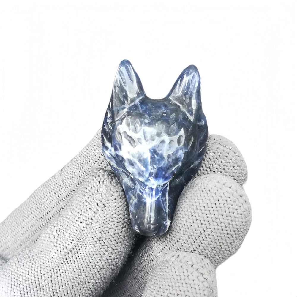 Sunshcat pocket crystal pendant, natural sodalite for meditation and emotional balance.