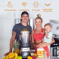 Sunwarrior organic blend image highlights sprouted, fermented ingredients for clean nutrition.