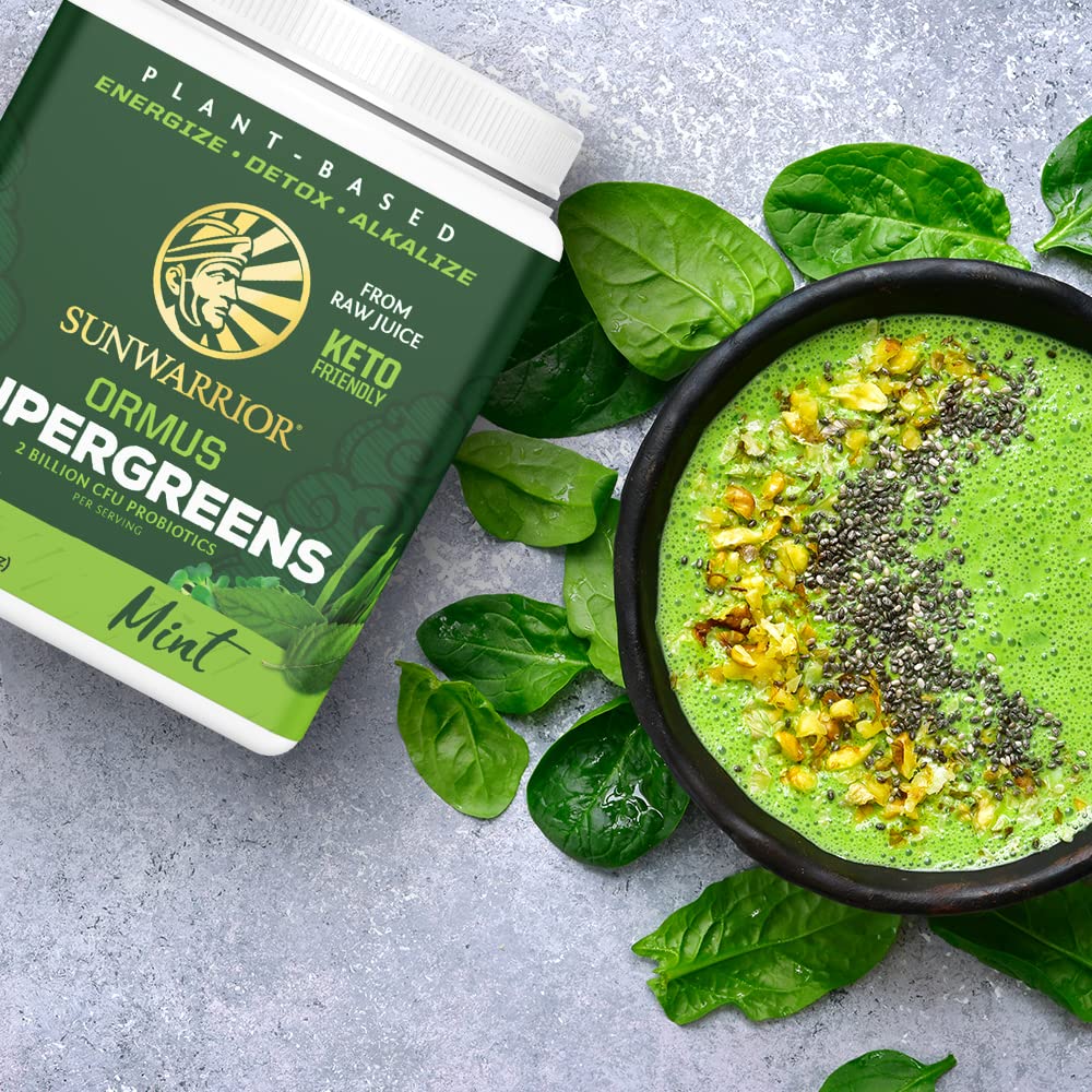 Sunwarrior Organic Greens Powder dissolve pour demonstrates easy mixing on the go.