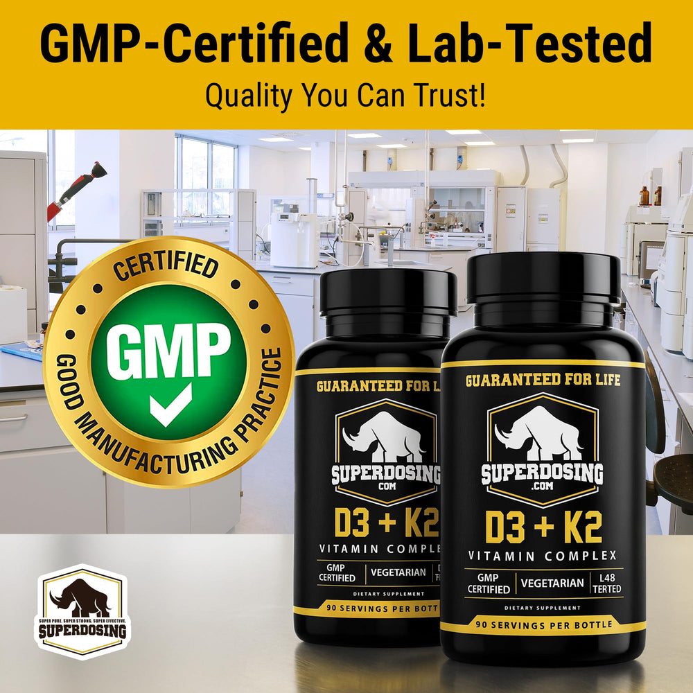 Daily dose of SuperDosing D3K2 in vegetarian capsules