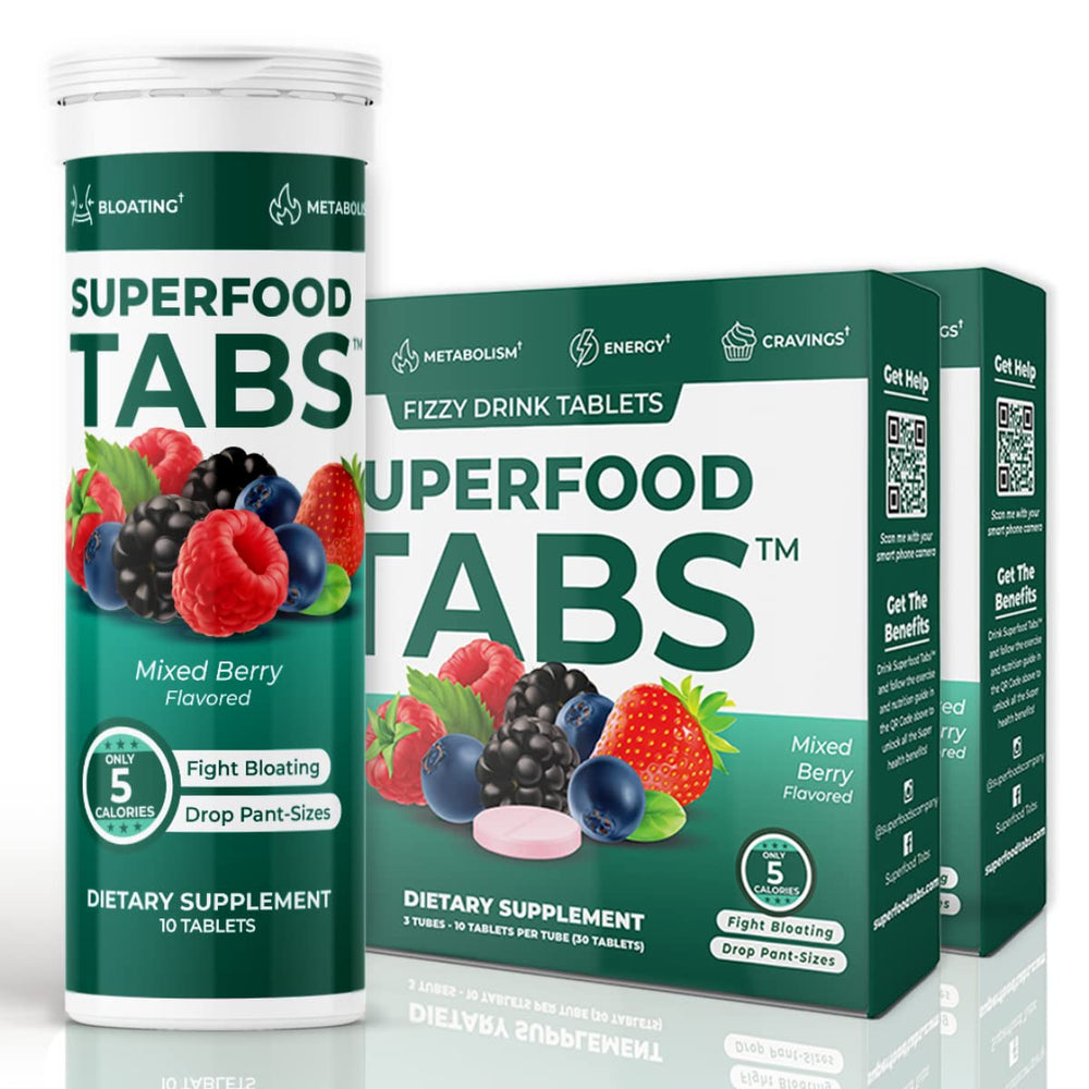 Superfood Tabs Detox bottle pour showing a quick, refreshing cleanse for busy days