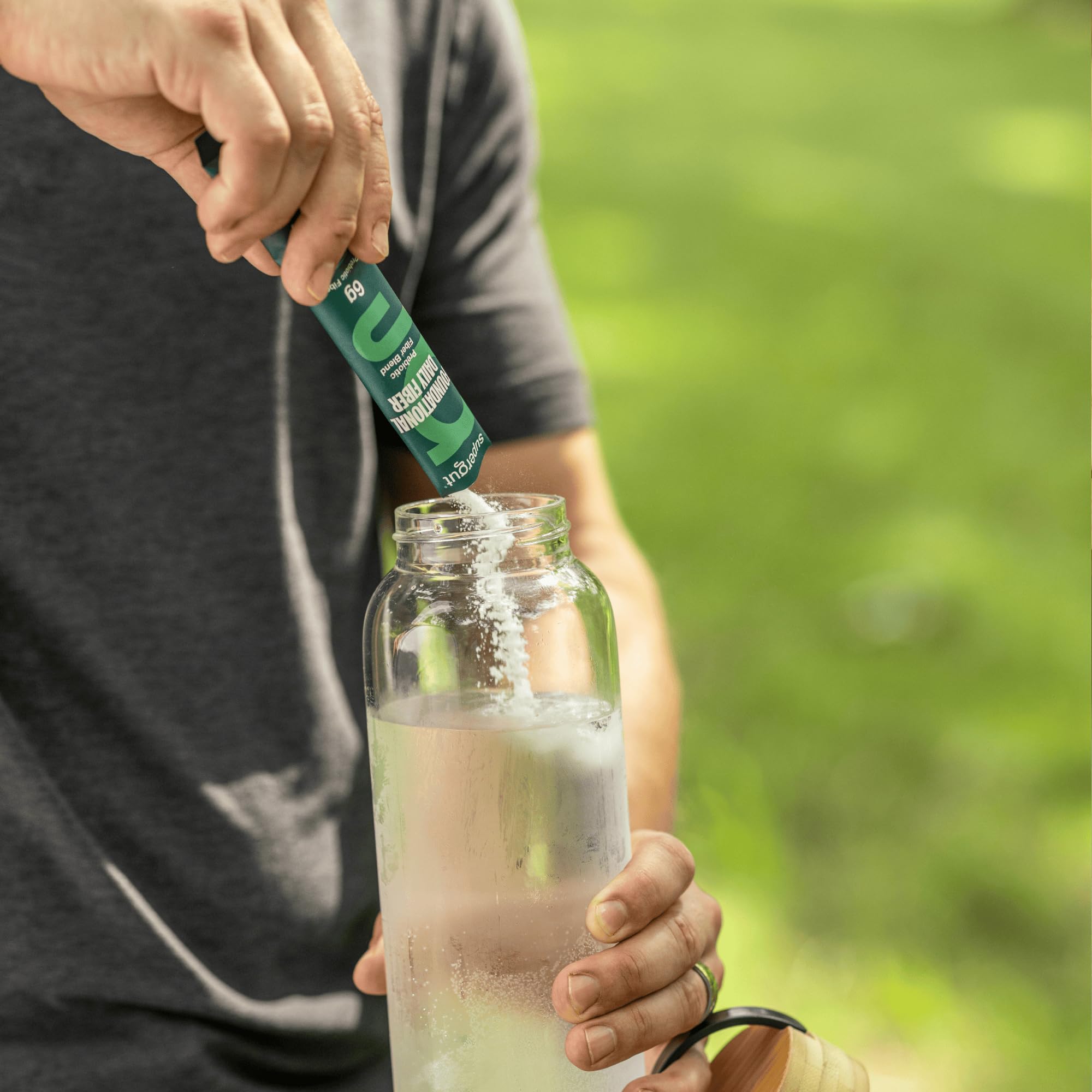 Supergut Foundational Daily Fiber dissolves easily in water for daily use