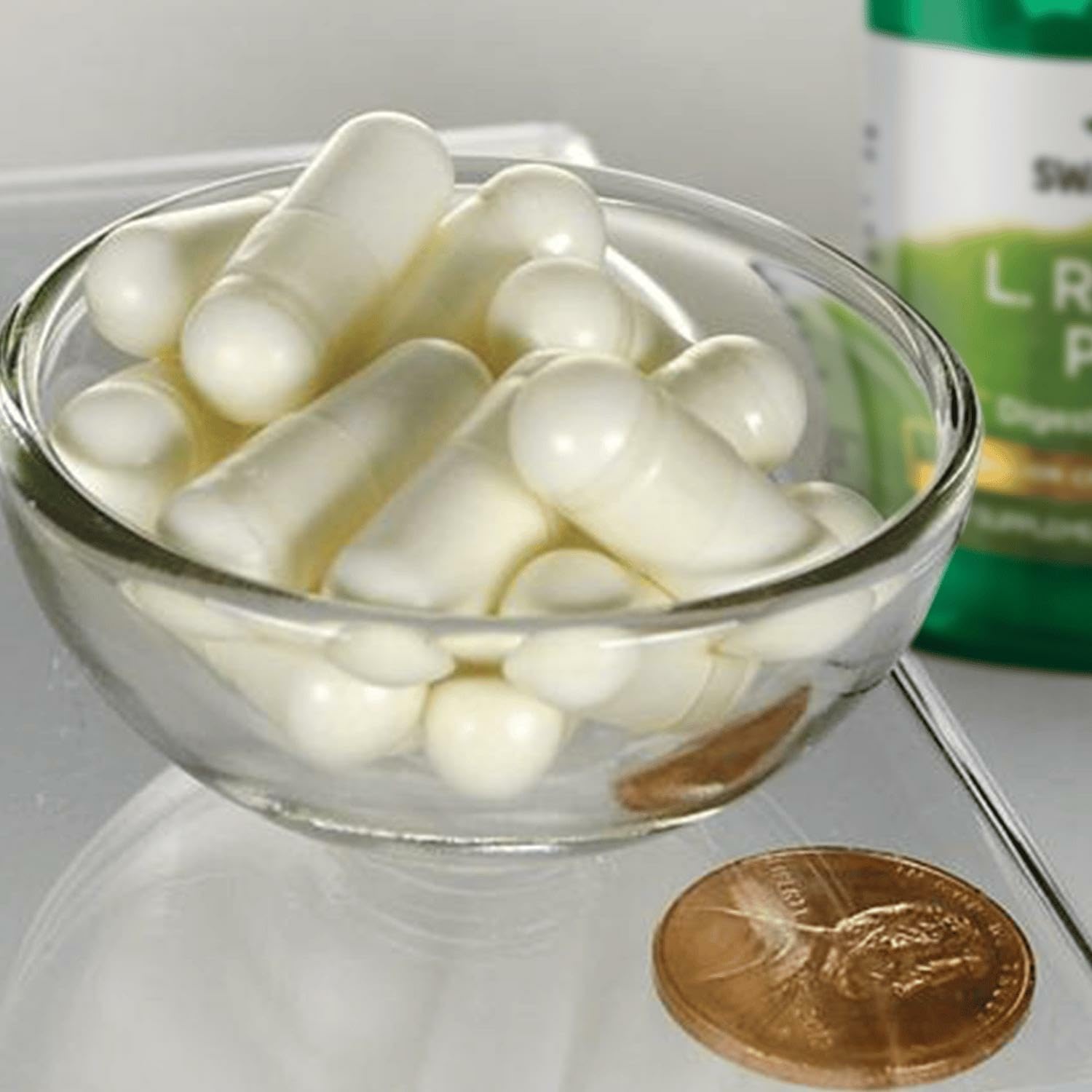 Swanson Probiotic Plus capsules close-up highlight seven billion CFU.