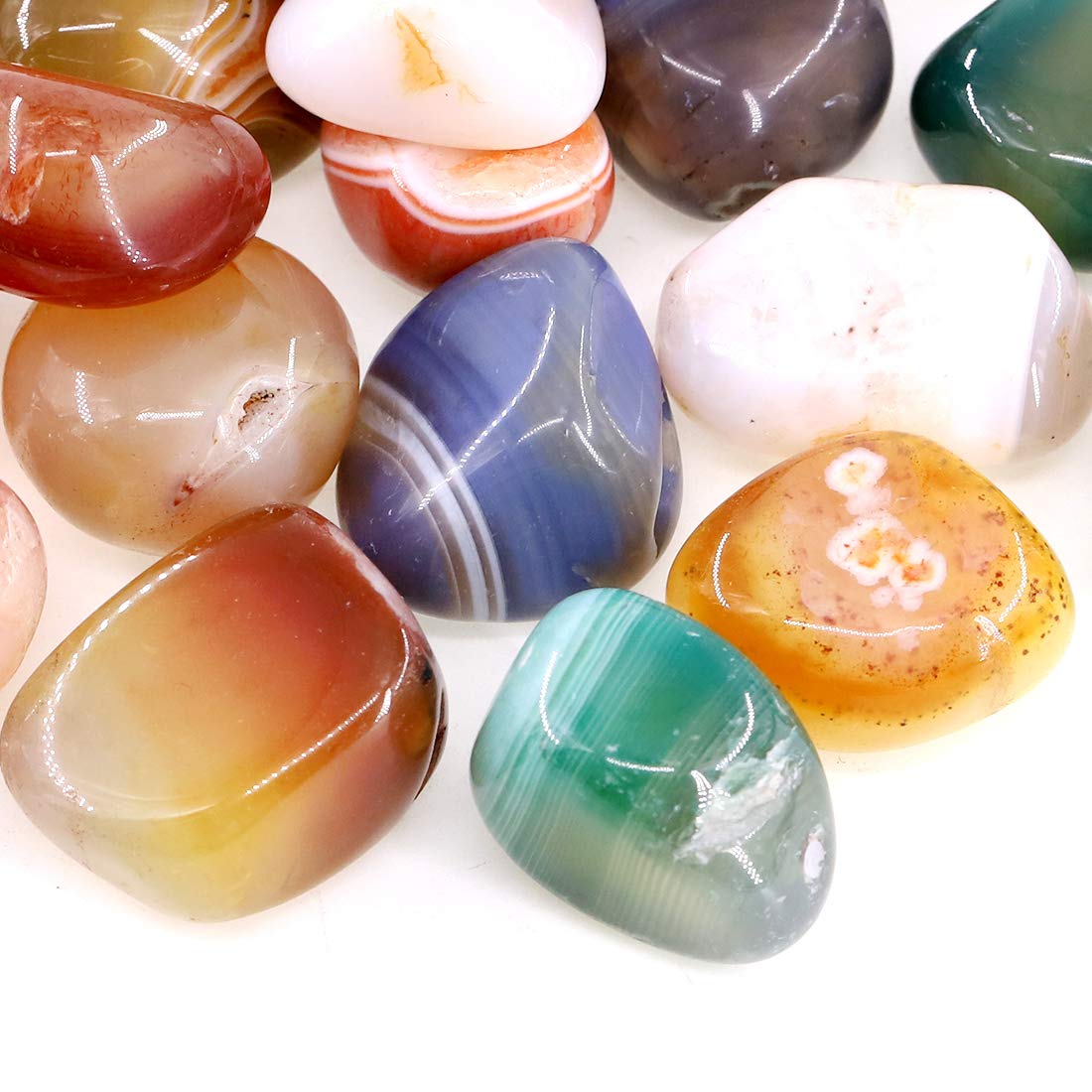 Swpeet crushed quartz pieces provide color variety for DIY projects and displays.