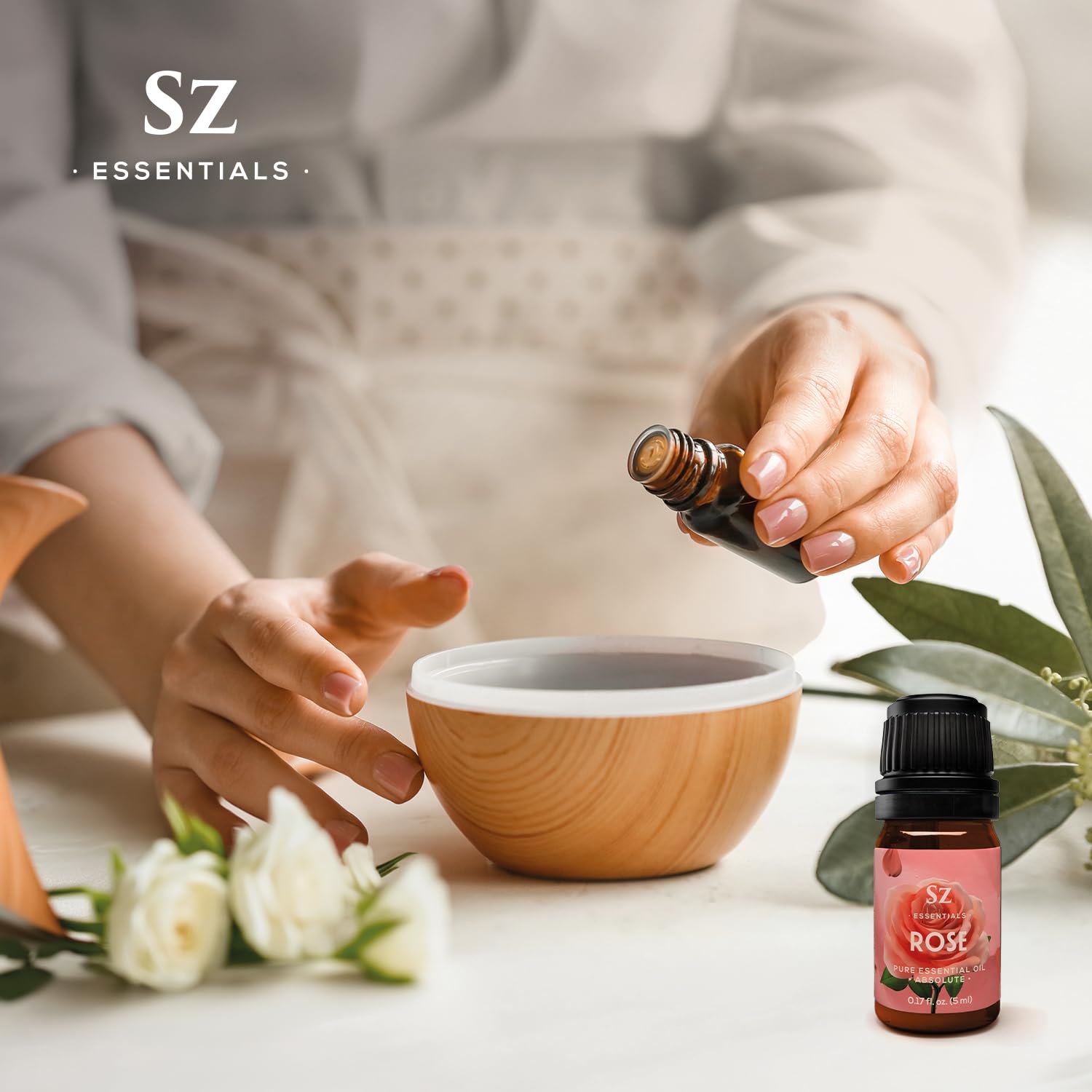 Sz Essentials Rose Absolute bedroom ambiance for a romantic evening mood.