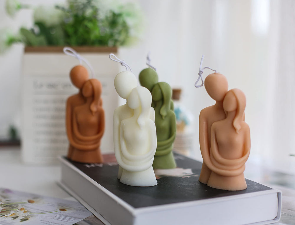 T-Shin wedding souvenir or photo prop enhances decor and memories.