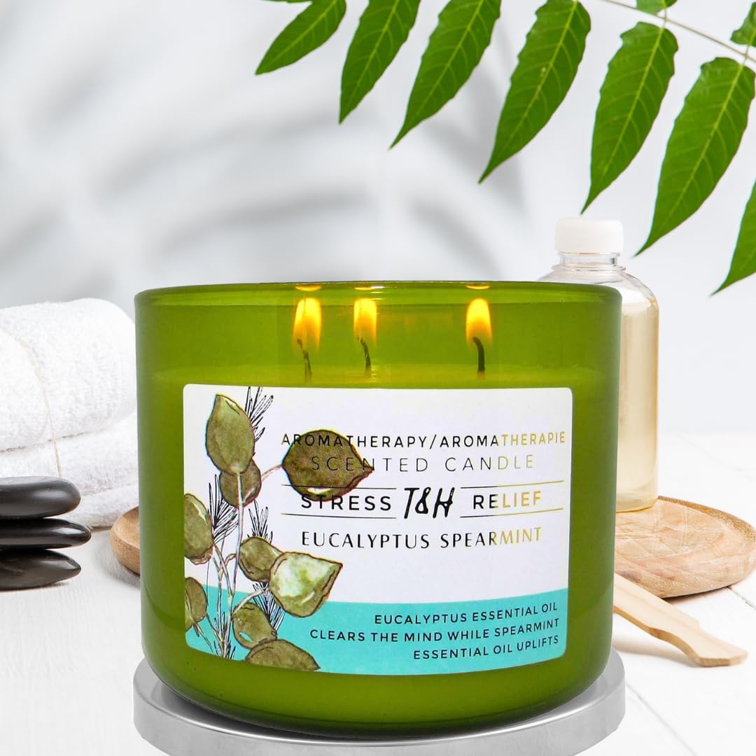 T&H Reusable jar doubles as a decorative piece after the candle finishes.