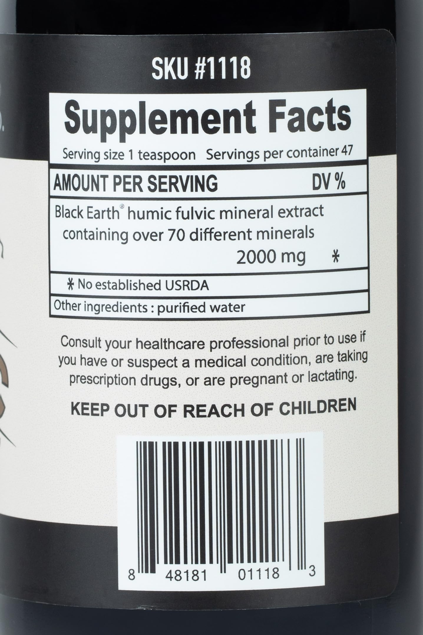 THE FOOD MOVEMENT CO. Fulvic acid label close-up highlights quality and lab verification.
