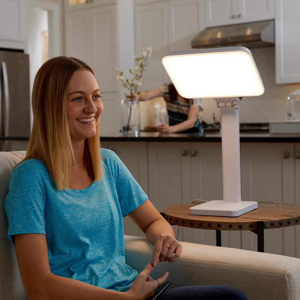 Theralite Aura Bright settings display, white light options for daily rhythm and focus.