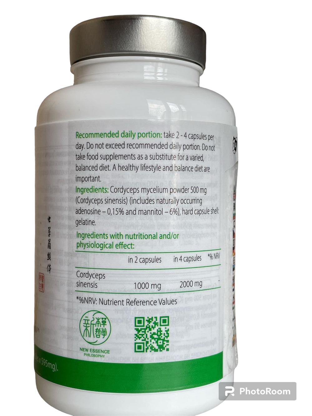 Tiens Cordyceps 100 Capsules on natural background emphasizes premium cordyceps heritage.