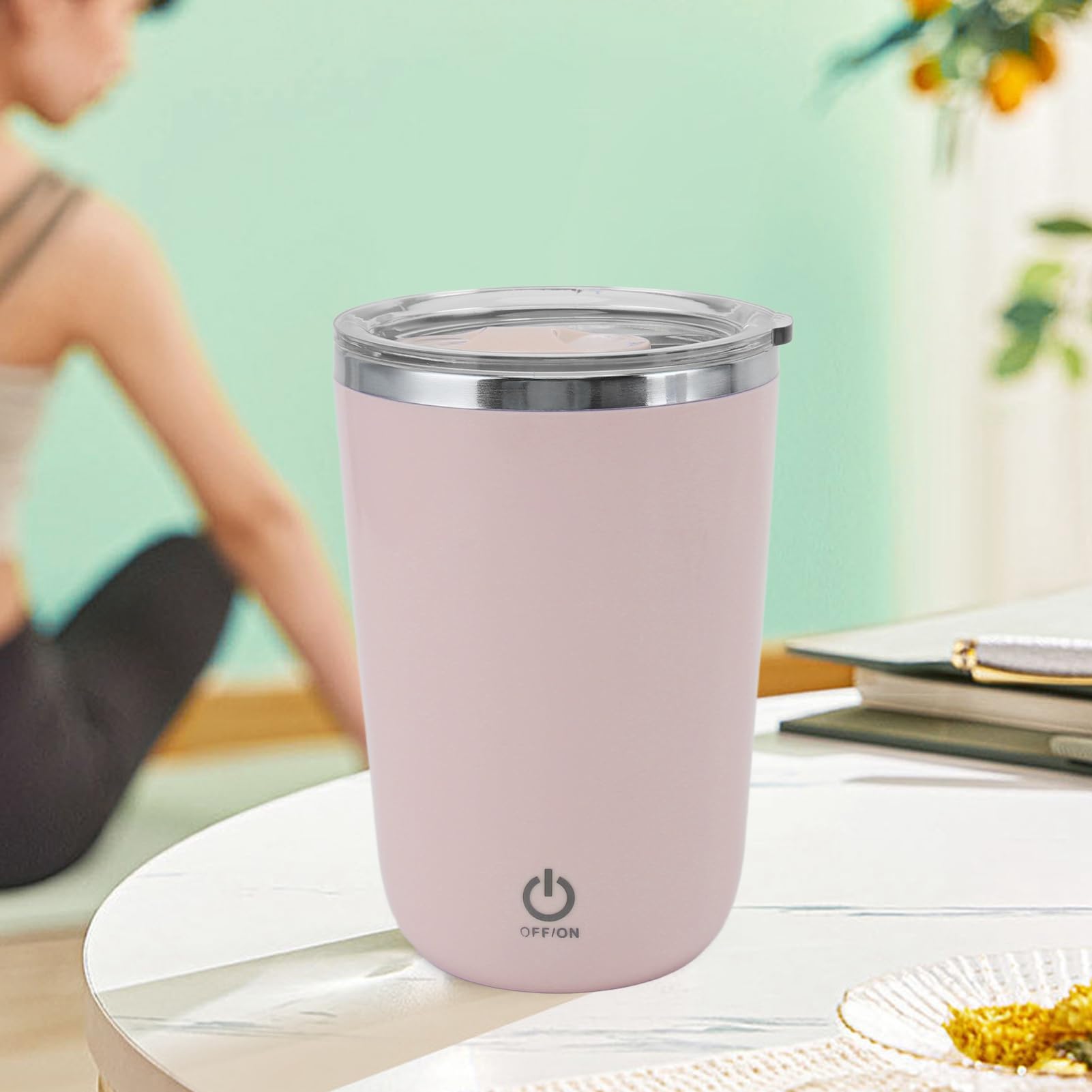 Tissting Shaker Bottle magnetic stirring bar keeps components secure.