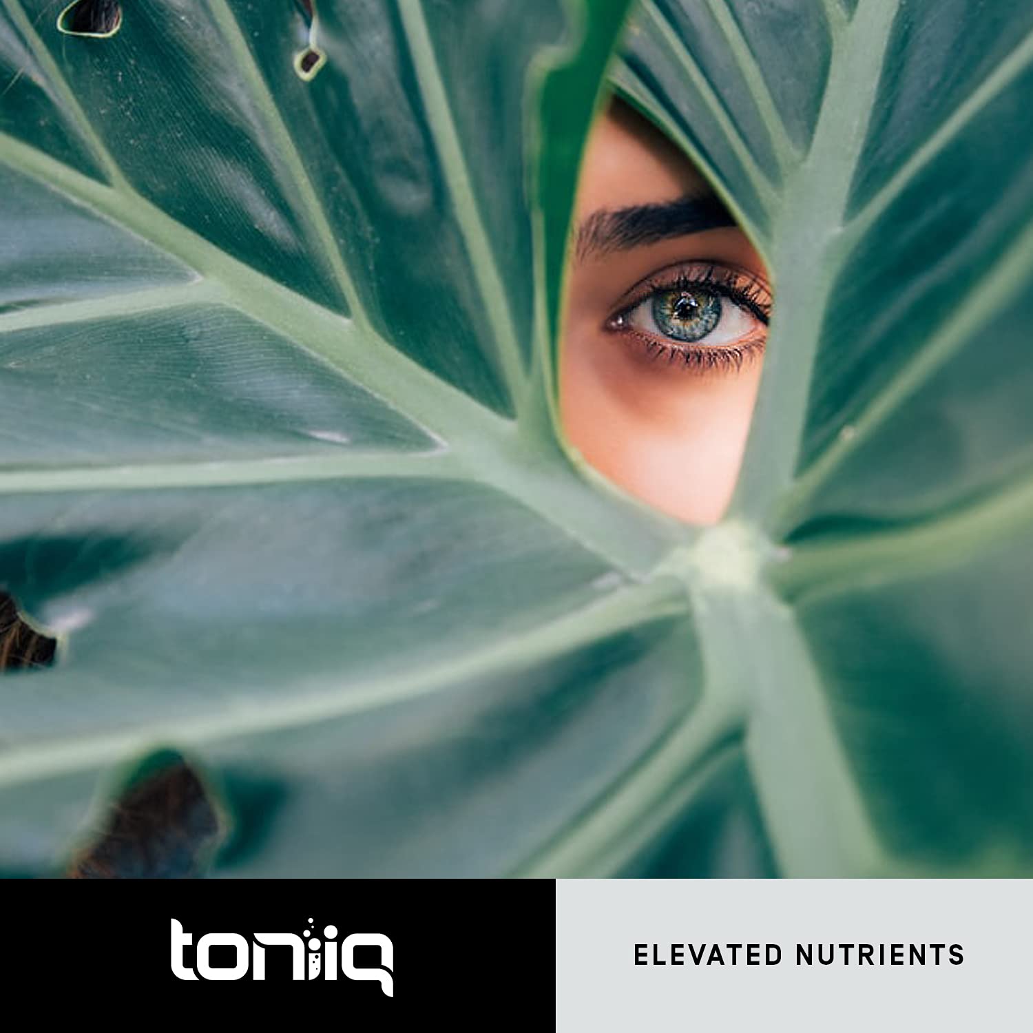 Toniiq branding packaging closes the product story with premium design.