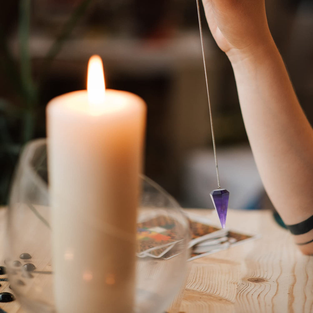 Toomwvvy pendulum in a meditation scene for mindful practice