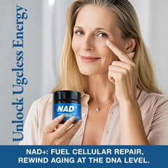 Topcapak NAD+ bottle label close-up showing non-GMO and gluten-free features.