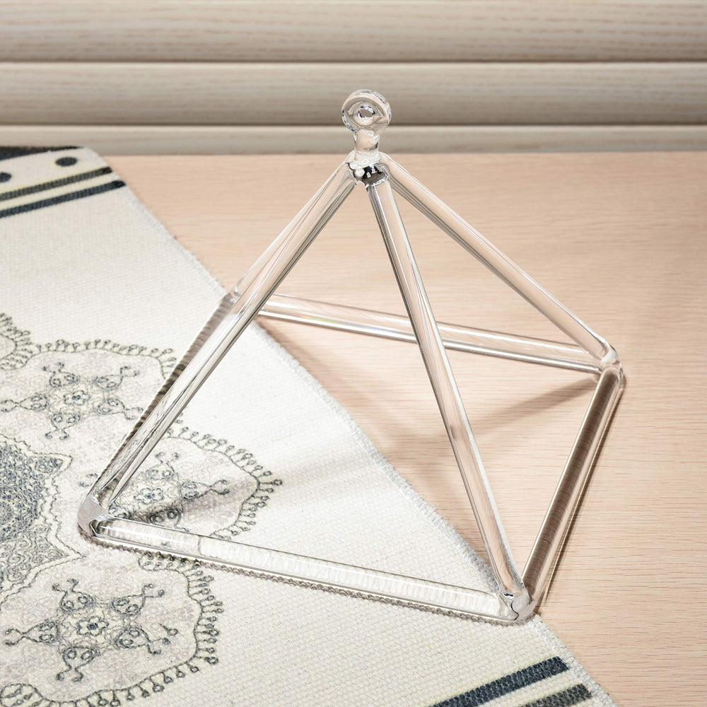 TOPFUND durable carrying case protects the pyramid during transport
