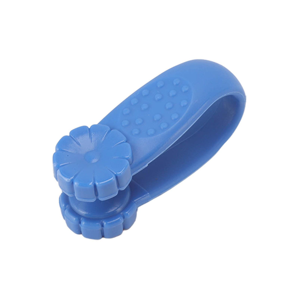 TOPINCN clip used at desk for ergonomic support while typing