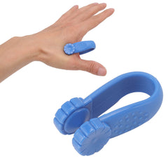 TOPINCN clip demonstrates discreet fit on the hand during daily tasks