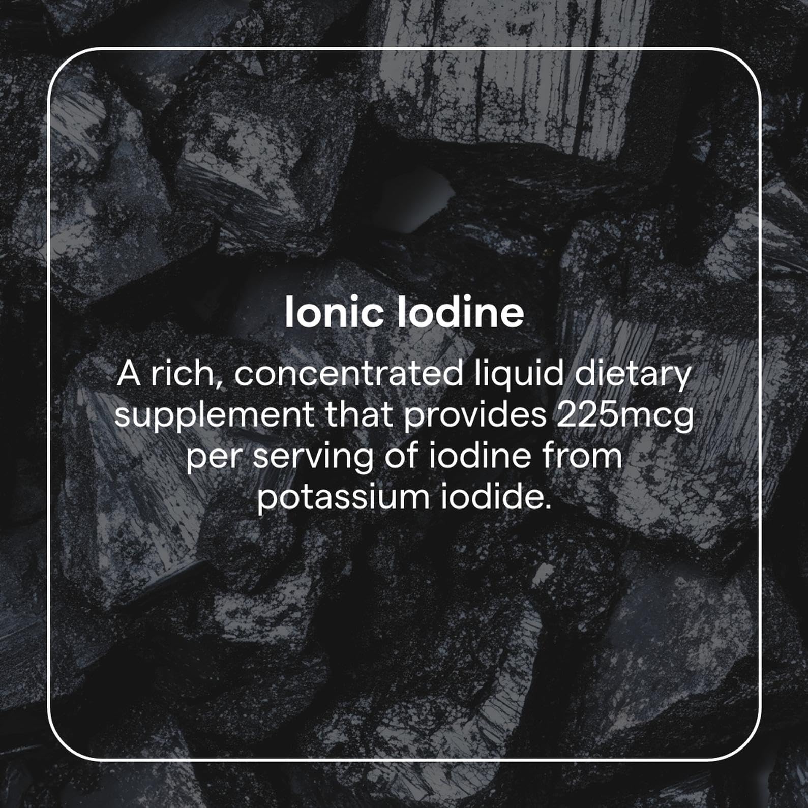 Trace Minerals IOKI01 label close-up shows vegan and non-GMO features.