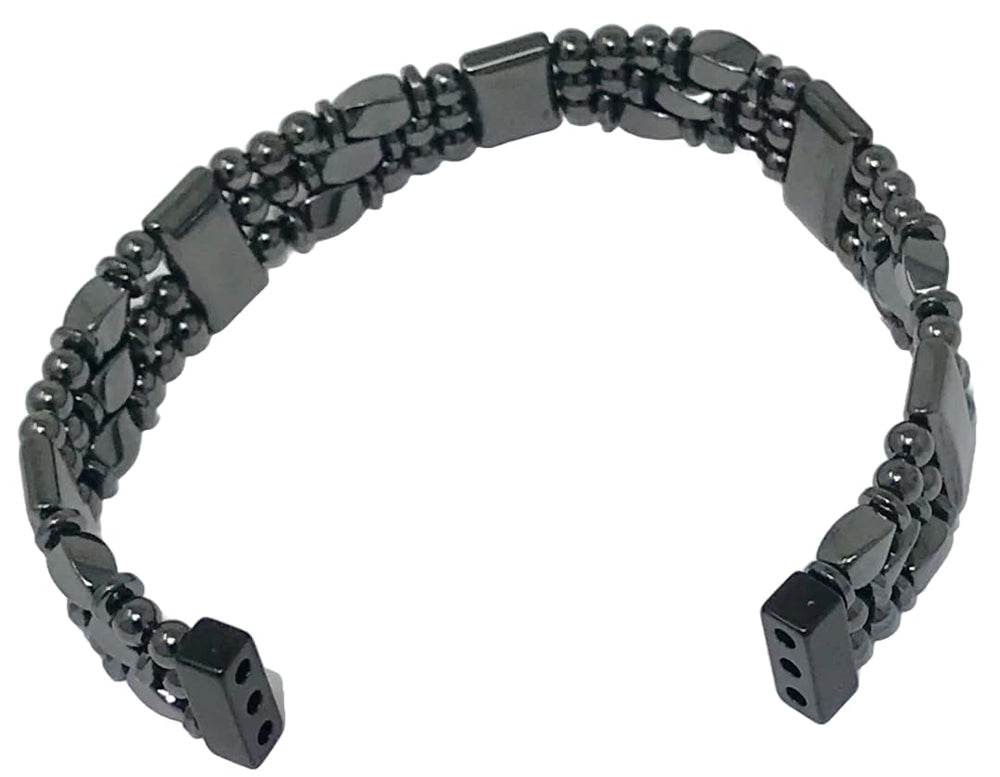 Tri-Power Magnetic Hematite Bracelet close-up of rare-earth clasp strength