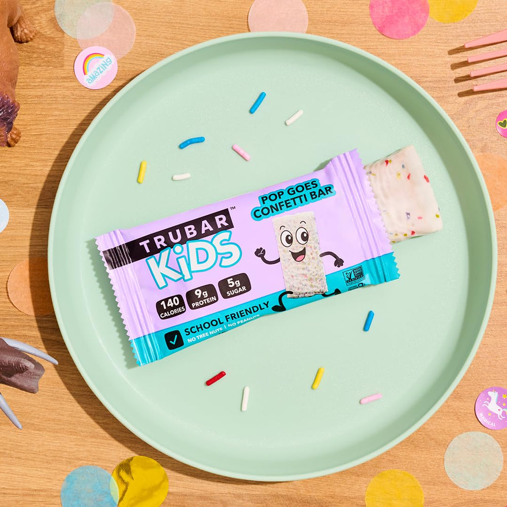 TRUBAR Kids Pop Goes Confetti oats and seeds ingredient close-up.