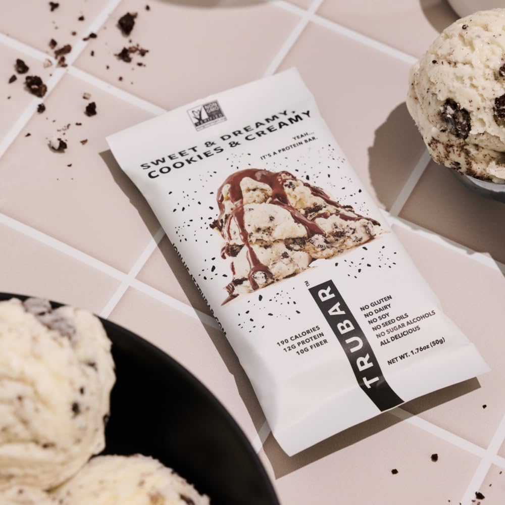 Cafe scene with TRUBAR as a quick plant-based snack