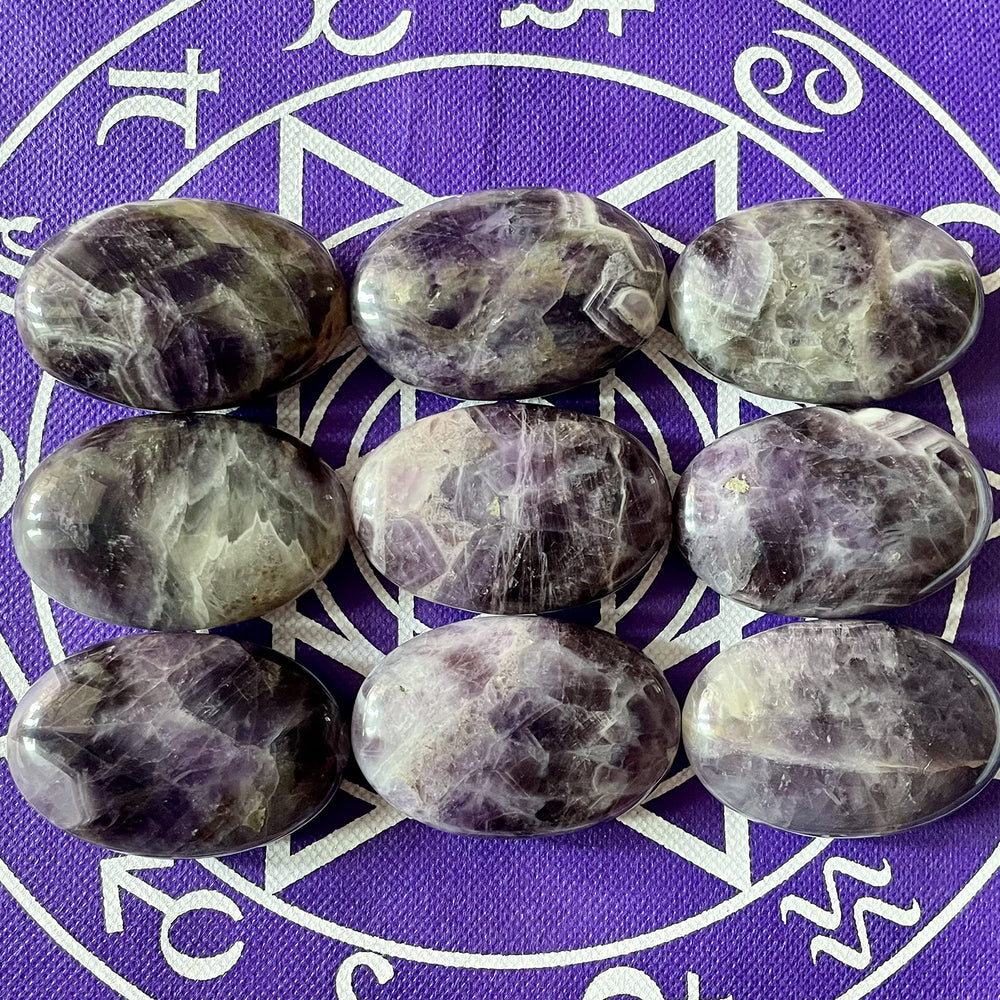 Truewon Amethyst palm stone oval with storage bag for easy, gift-ready stress relief