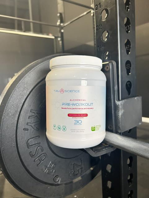 Tru Science Pre-Workout athlete mid-workout demonstrates focus and power during training.