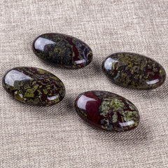 UFEEL Dragon Blood palm stone texture close-up showing smooth polish.