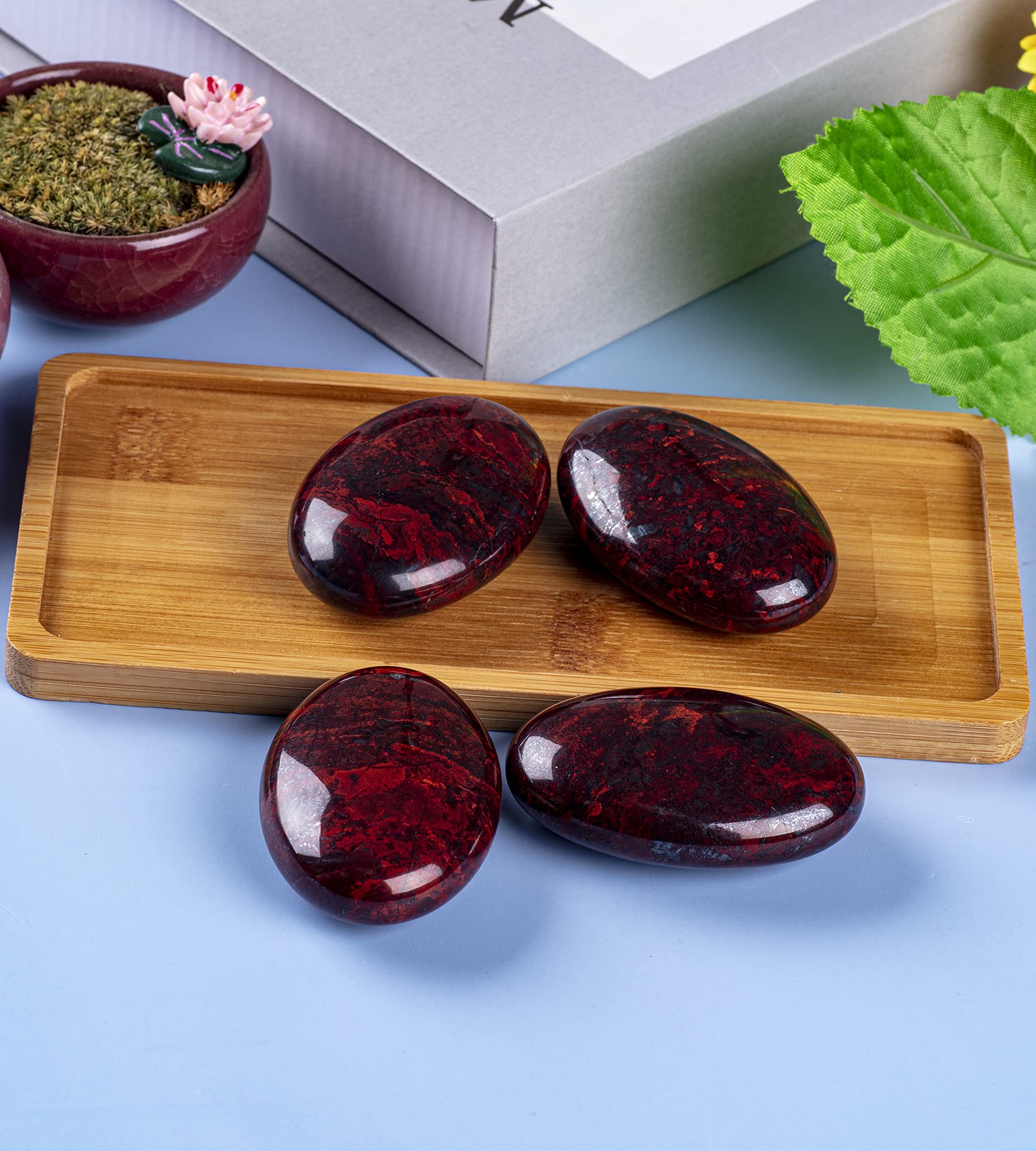 UFEEL Red Flower Jasper gift-ready packaging suits a thoughtful self-care gift